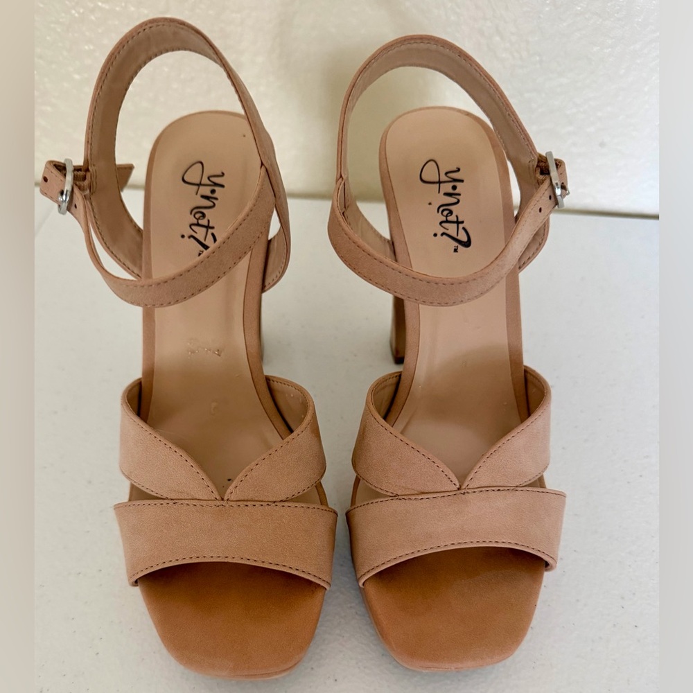 Y.not tan heels size 5 - Picture 2 of 5